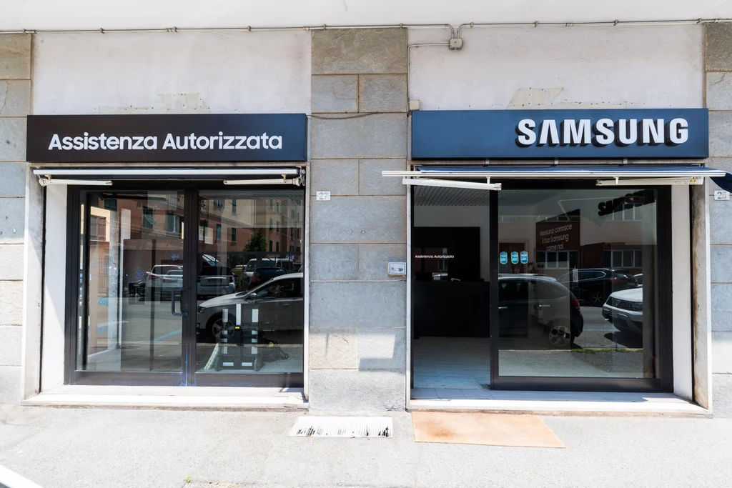 Il negozio e centro assistenza Future Service a Genova